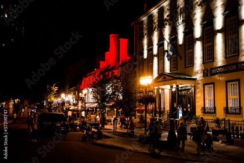 Quebec Old City, Canada at night © Lovina