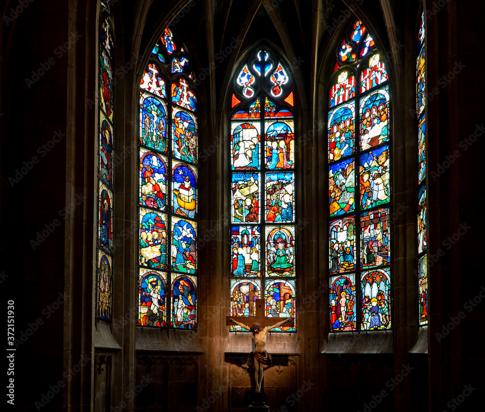 Buntglasfenster mit Jesus in einer Kirche, Deutschland