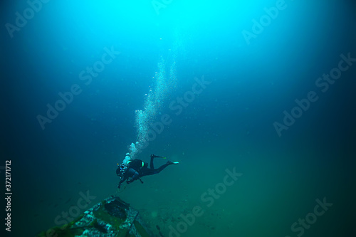 shipwreck diving landscape under water, old ship at the bottom, treasure hunt © kichigin19