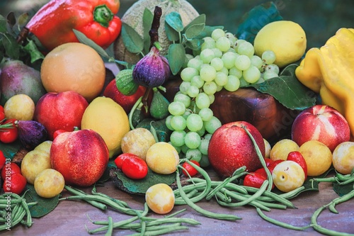 Fototapeta Naklejka Na Ścianę i Meble -  composition of fruits and vegetables