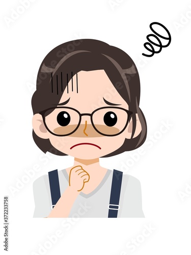 メガネを掛けた若い主婦
