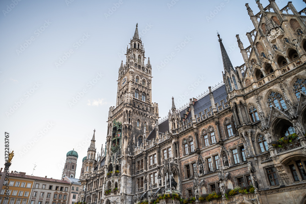 Rathaus München - Marienplatz, Munich, Münchner Kindl & Glockenspiel