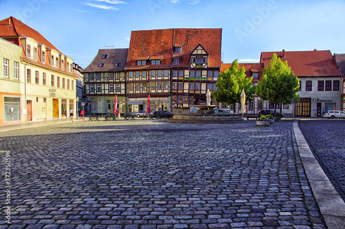 der Mathildenbrunnen mit Marktplatz