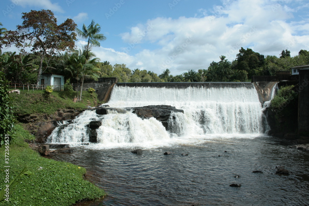 Fototapeta premium waterfall on the river