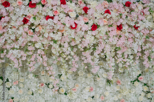 Fototapeta Naklejka Na Ścianę i Meble -  wedding flower backdrop background, colorful background, fresh rose, bunch of flower
