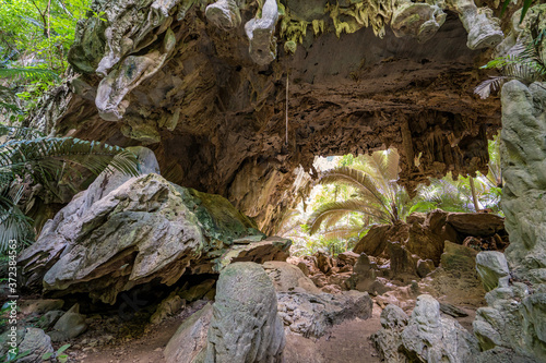 Foto Hup Pa Tat, Cave and Forest the Central Valley Uthai Thani Unseen in Thailand