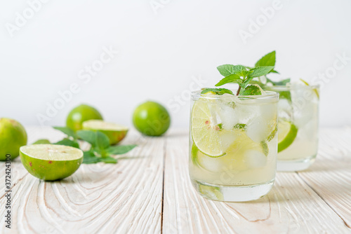 iced lime soda with mint