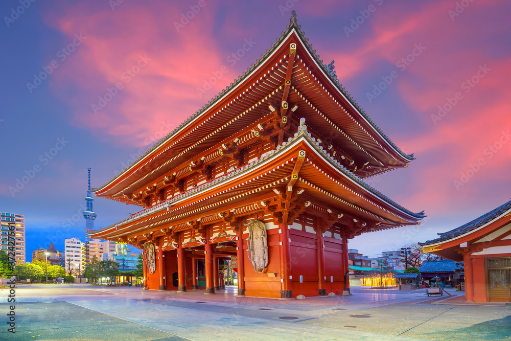 Fototapeta premium Sensoji Temple in Asakusa Area, Tokyo