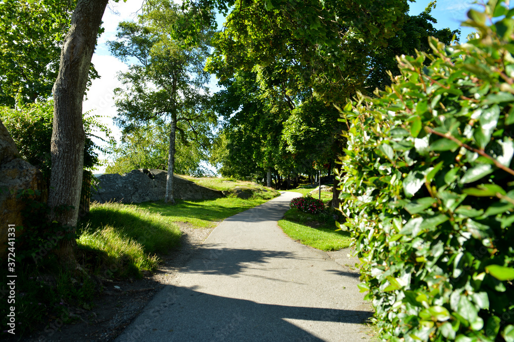 Spaziergang in Drøbak am Oslofjord in Norwegen, Sommer in Drobak