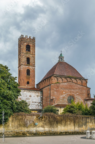 Chiesa dei Santi Giovanni e Reparata, lucca, Italy photo