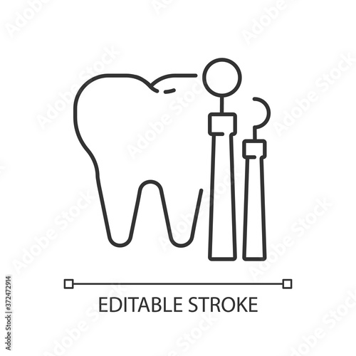 Dentistry linear icon. Dental medicine and health. Stomatology. Teeth treatment. Oral medicine. Thin line customizable illustration. Contour symbol. Vector isolated outline drawing. Editable stroke