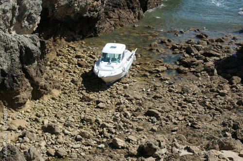bateau échoué marée basse