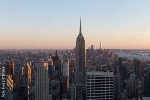 New York skyline at sunset © Volker Linck
