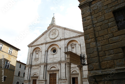 Il Duomo di Pienza in provincia di Siena.