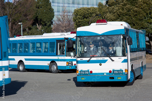 警察車両