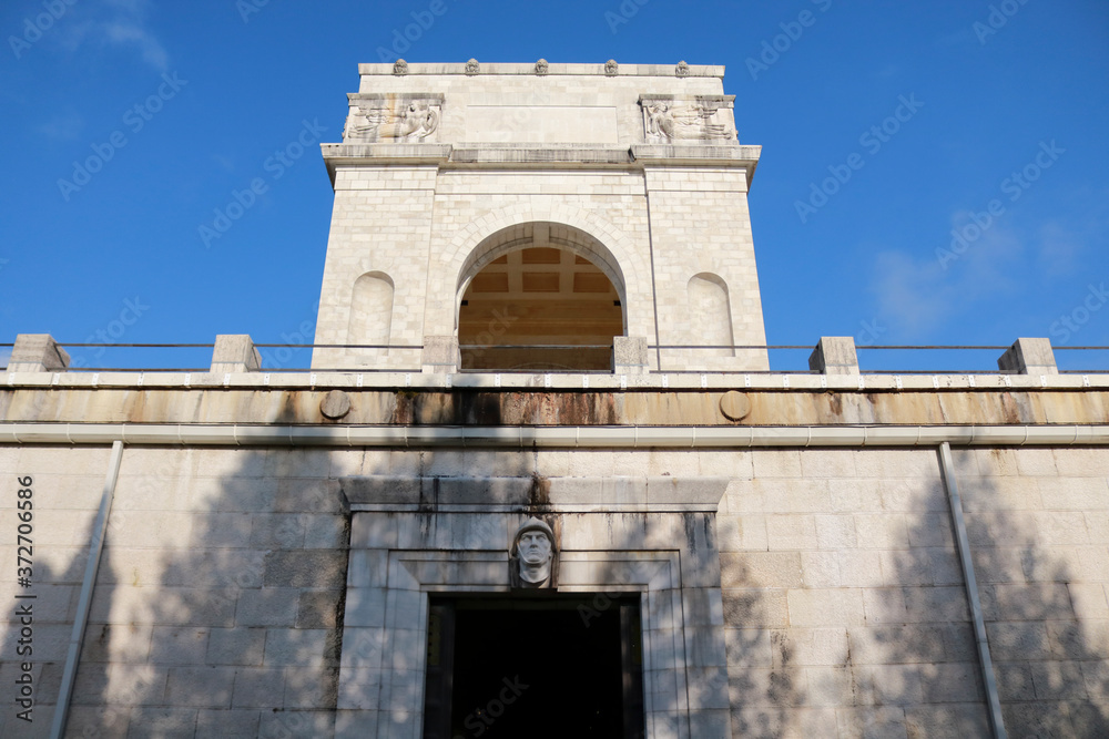 Sacrario militare di Asiago o Santuario del Leiten, grande monumento storico e uno dei principali ossari militari della Prima Guerra Mondiale