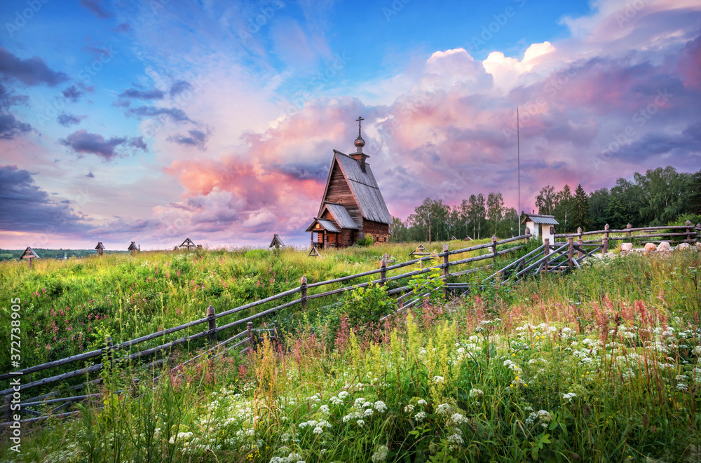Resurrection church on Mount Levitan in Plyos Resurrection church on Mount Levitan in Plyos
