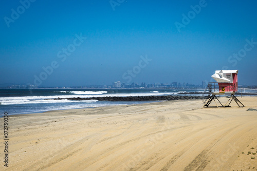 deserted beach  © Oscar