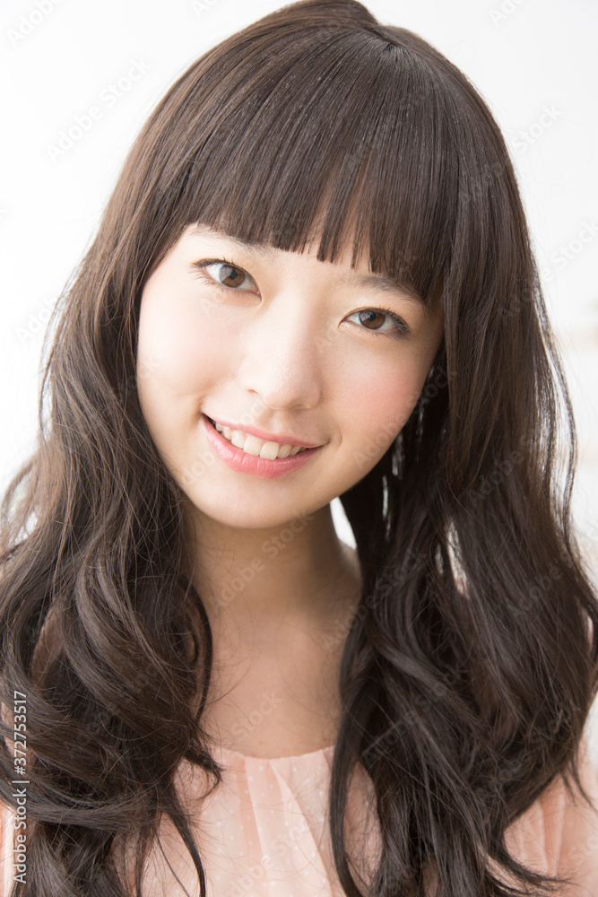 Naklejka premium 笑顔の女性