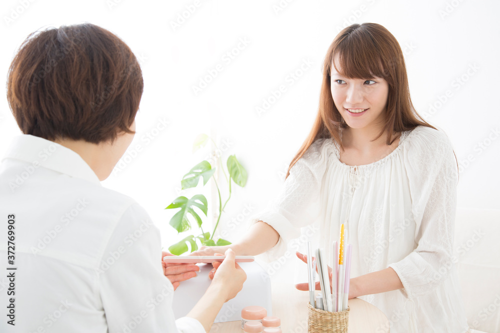 ネイルサロン ネイルサロン