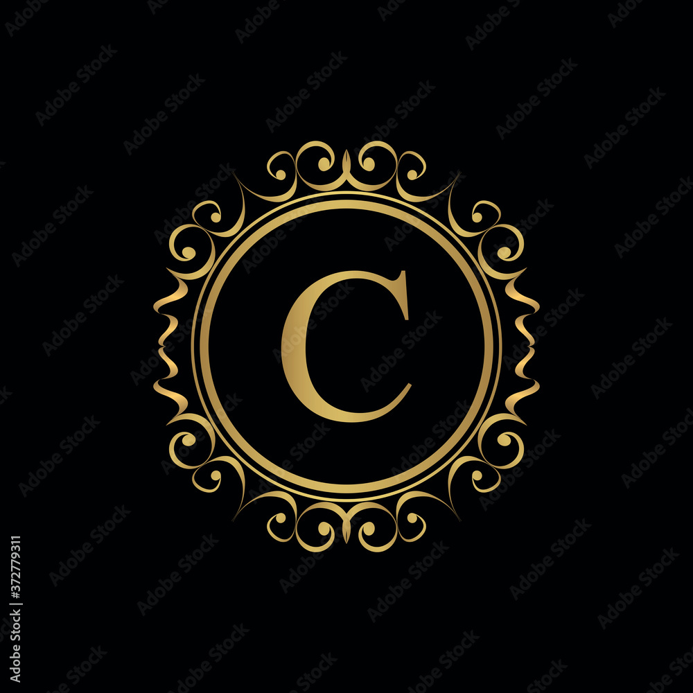 Naklejka premium Golden letter C template logo Luxury letter with crown. Monogram alphabet . Beautiful royal initials letter. 