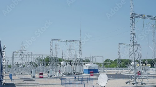 High-voltage substation operation in clear weather