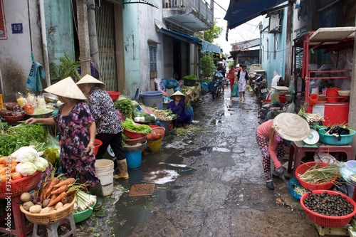 street market in Ho Chi Minh, Vietnam  © Soldo76