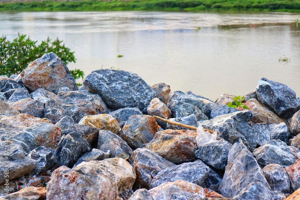 Fototapeta premium stones on the water