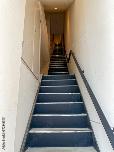 長い階段 © borneolover