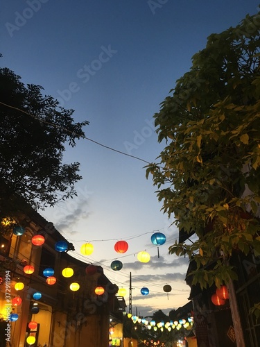 베트남 야경, 등불