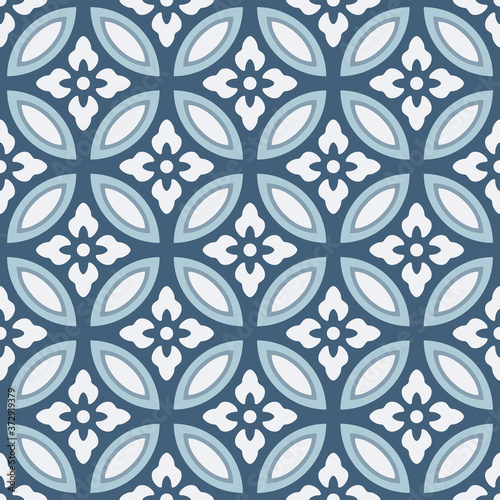 Japanese Circle Flower TIle Vector Seamless Pattern