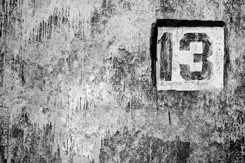 Foto friday 13th black and white horror background with copy space