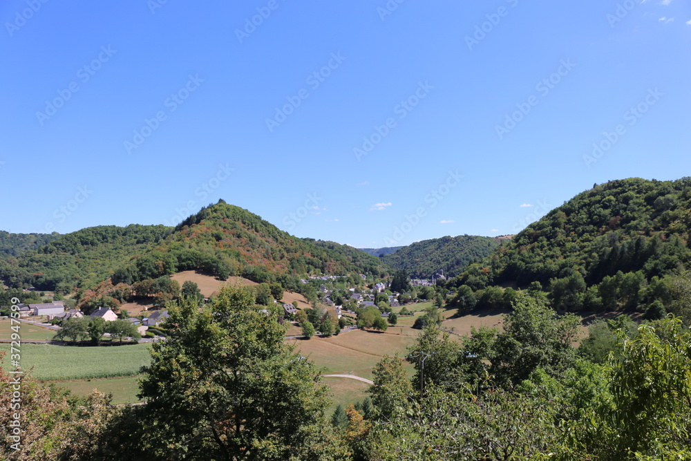 
landscape, aveyron region, village of france, estaing, nature