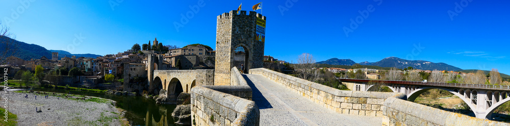 Naklejka premium Besalu village