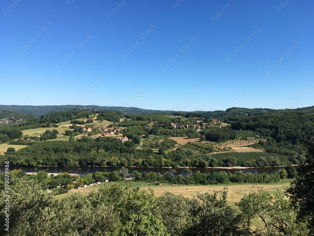 Fototapeta premium Paysages en Dordogne en été