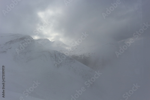 Whistlers peak - Jasper Canada