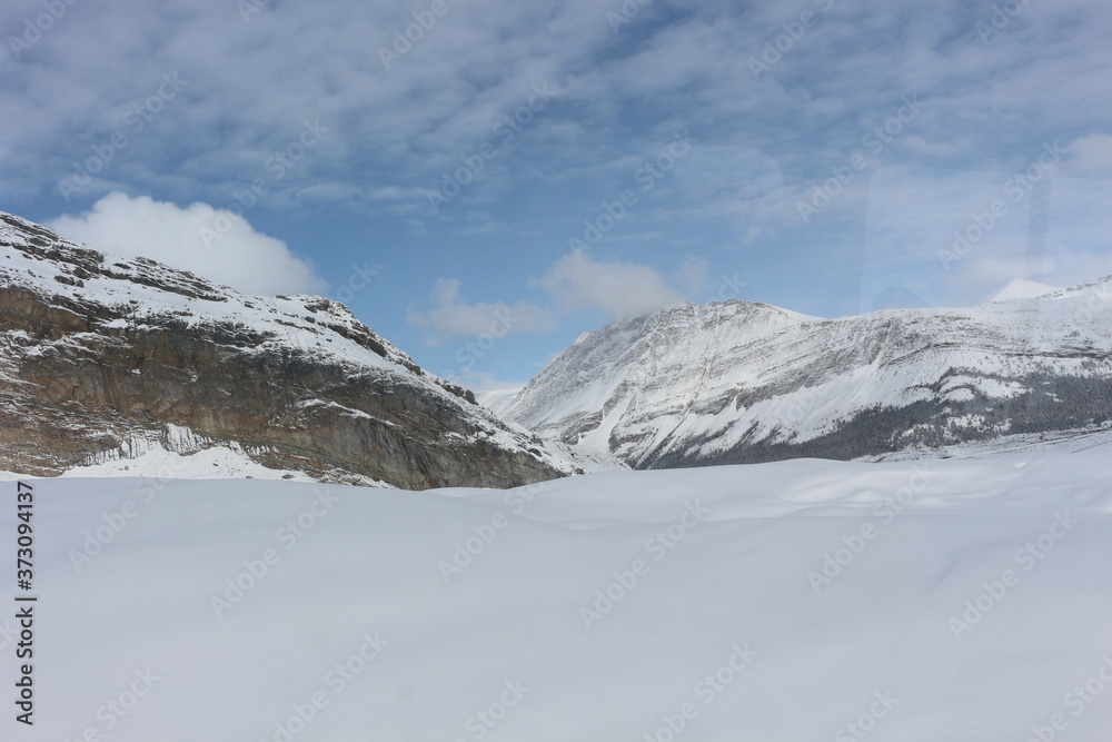 Athabasca Glacier icefields parkway Canada