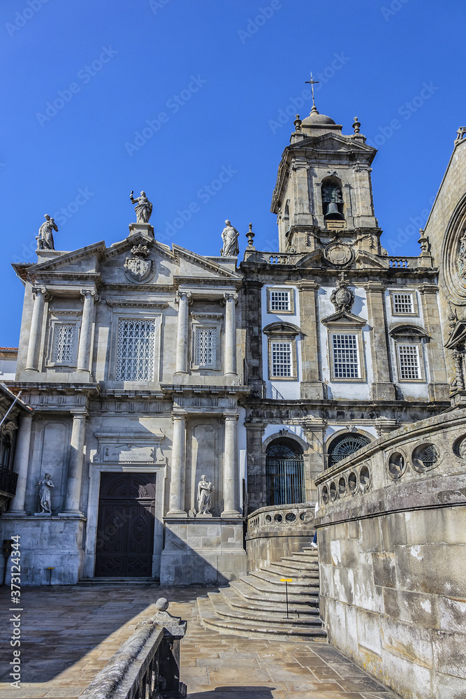 Fototapeta premium Architectural fragments of Porto Church of Saint Francis (Igreja de Sao Francisco, 1410) - a fine example of Gothic architecture in the city. Porto, Portugal.