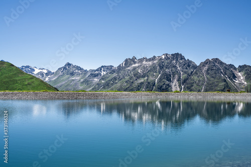 Fototapeta Naklejka Na Ścianę i Meble -  Lake In Mountains