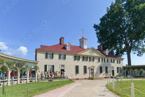 Mount vernon mansion of the first president of US, George Washington. photo