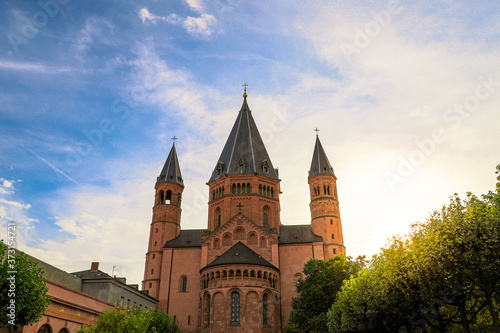 The high cathedral  St. Martin zu Mainz   called  Mainzer Dom 