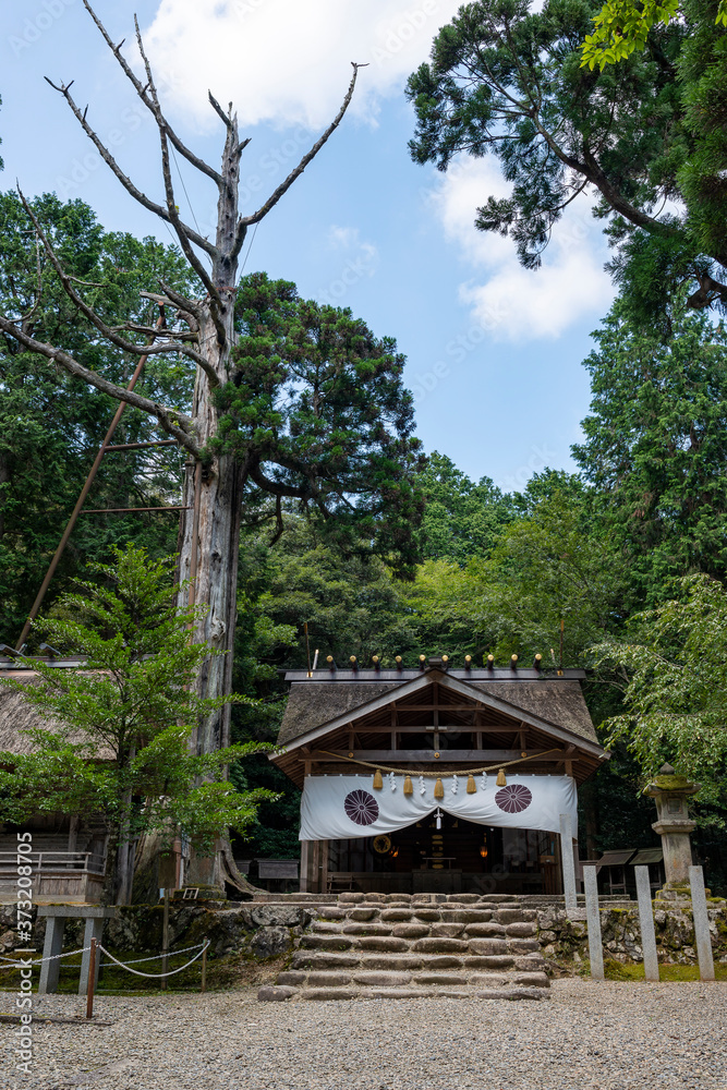 Main building of the inner shrine of Moto-Ise (Kotai) shrine in Fukuchiyama city, Kyoto, Japan Main building of the inner shrine of Moto-Ise (Kotai) shrine in Fukuchiyama city, Kyoto, Japan