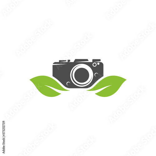 Nature Camera logo design vector template, Camera Photography logo concepts