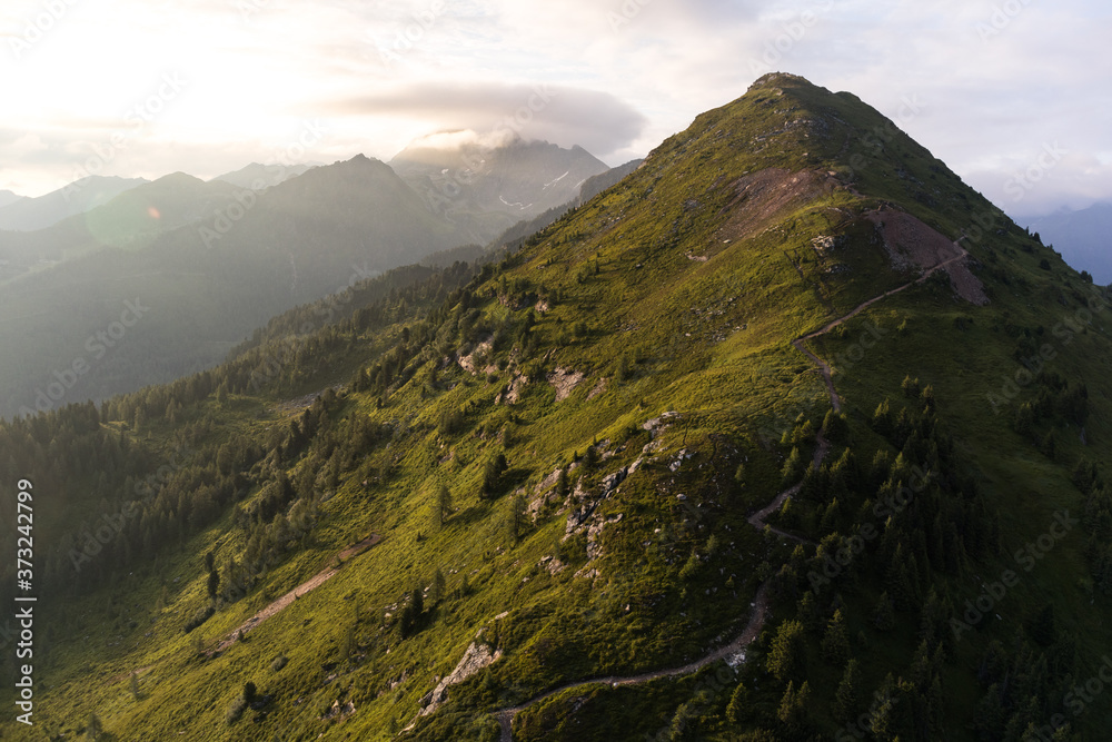 Fototapeta premium Sonnenaufgang am Krahbergzinken