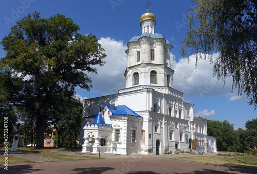 historic christian architecture, Chernihiv Collegium, Ukraine