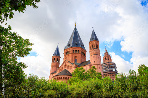 Tableau sur toile The high cathedral St. Martin zu Mainz, called Mainzer Dom.