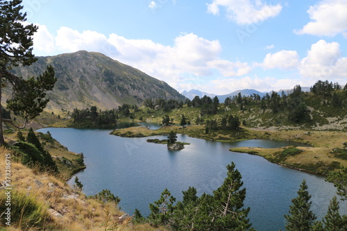 Lac de Bastan (lac du milieu)