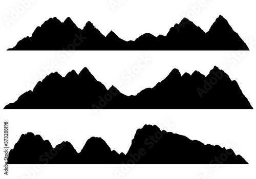 Set Mountains silhouettes