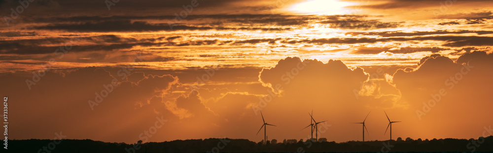 Windkraftanlagen, Windenergie, Nachhaltigkeit, umweltschonende Energiegewinnung
