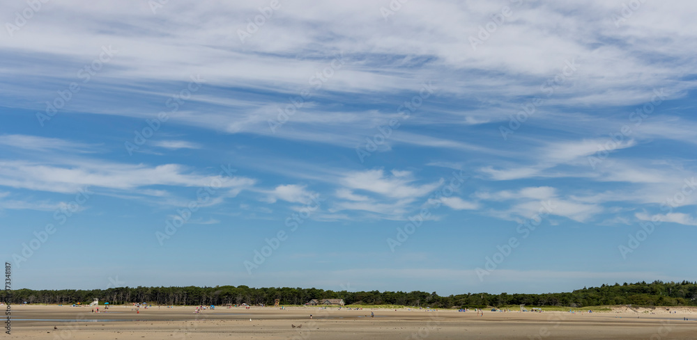 Beautiful cloud patterns on blue coastal skies Beautiful cloud patterns on blue coastal skies